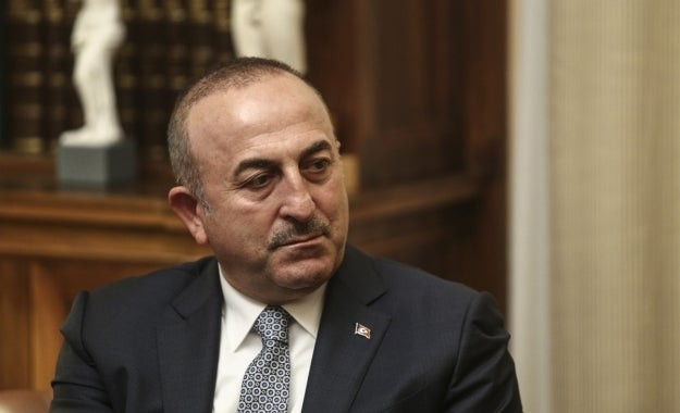 «Εμφύλιο πόλεμο» βλέπει ο Τσαβούσογλου πίσω από το κουρδικό δημοψήφισμα για ανεξαρτησία στο Ιράκ